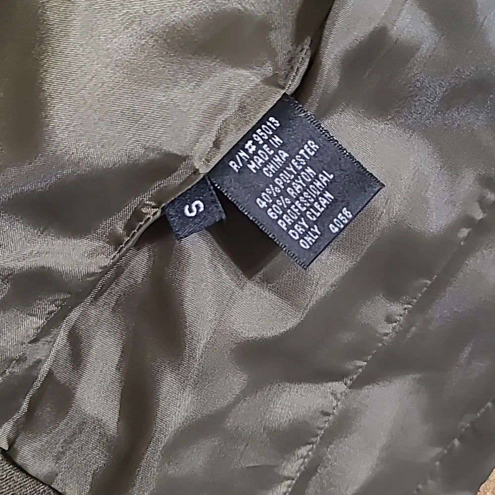 Embroidered Blazer - Picture 2 of 7